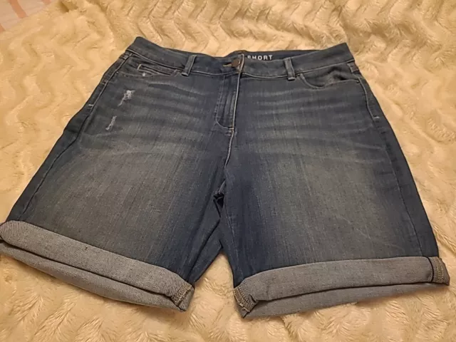 M&S Womens Relaxed Denim Shorts Size 16 *New Without Tags*