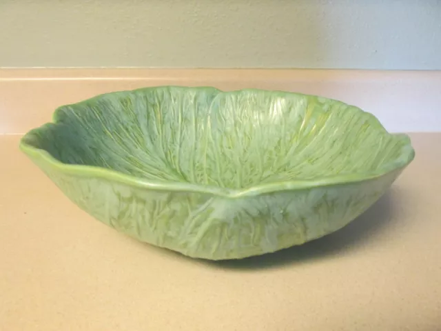 Vintage Large Ceramic Green Cabbage Leaf Vegetable Bowl!