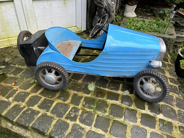 ancienne voiture a pedales Eurêka Bugatti