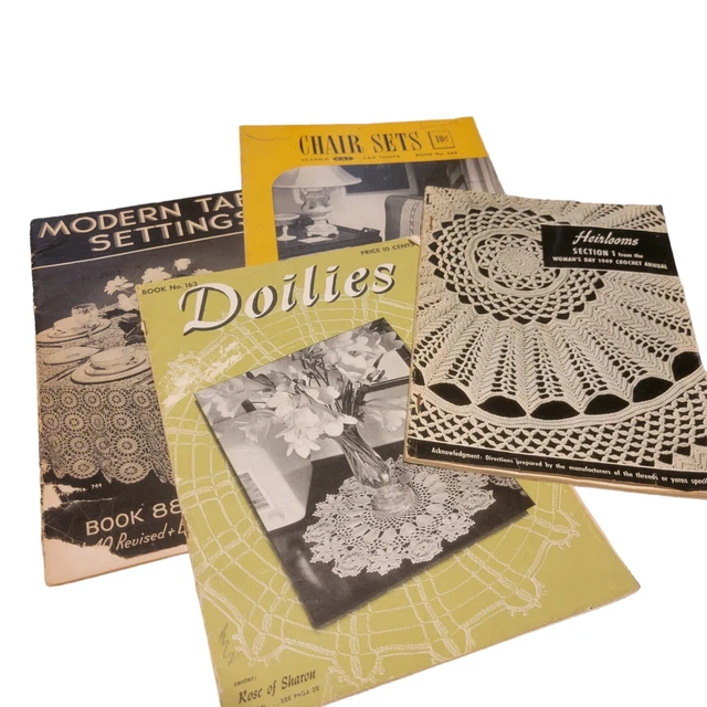 Lote de 4 libros de patrones de doilies de colección de los años 30 y 40 ganchillo antiguos de encaje de doily años 1940