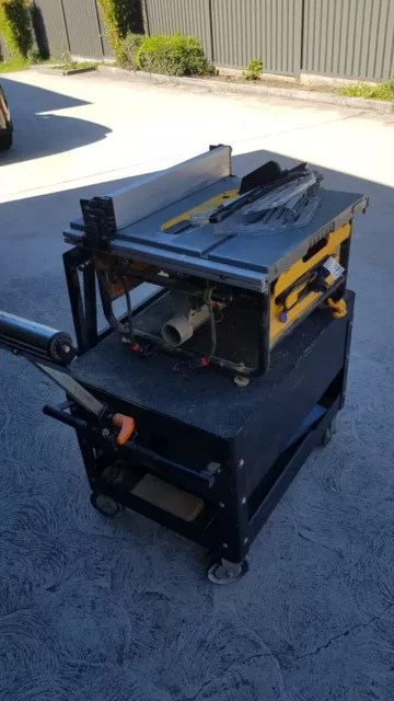 DEWALT TABLE SAW with Trolley.Stand