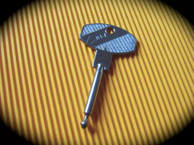 Keyswitch Key -Precut Keyblank-LQQK!-FREE POSTAGE!