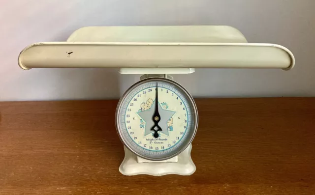 Vintage Nursery Scale Baby Scale Table Top Star 30 lbs by Ounces