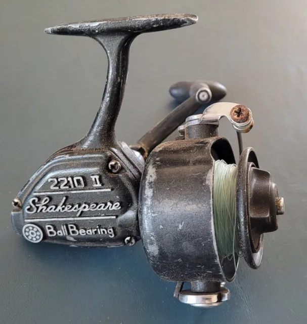 SHAKESPEARE 2210 II Spinning Fishing Reel - Great Condition $18.00 -  PicClick