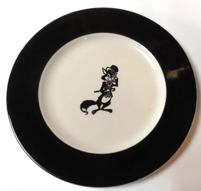 Syracuse China Dinner Plate with Fox Design Restaurant Quality 10 3/4"