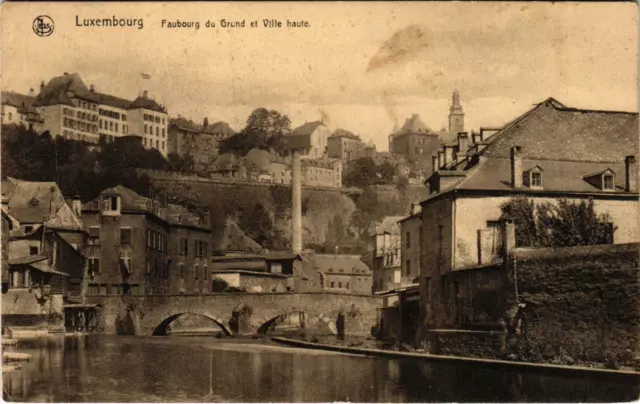 CPA AK LUXEMBOURG Faubourg du Grund et Ville haute LUXEMBURG (803802)