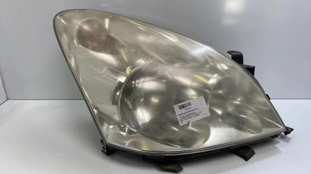 Optique Avant Droit (phare) Toyota Corolla Verso 1 - Réf. 8113013260 - Occasion