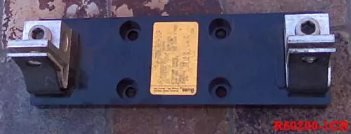 Bussman Fuse Block R60200-1Cr 200 Amp 600 Volt