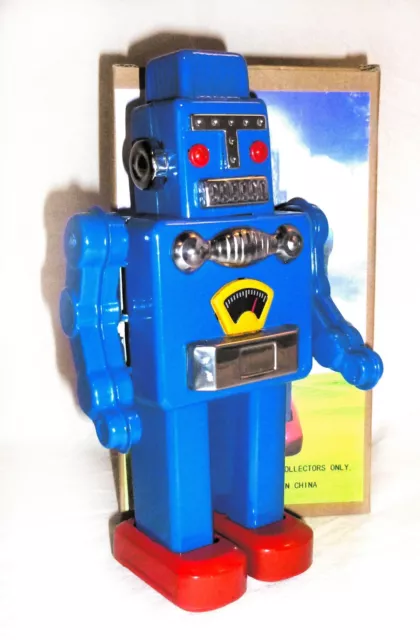 ROBOT MÉCANIQUE à clef jouet en tole old toys tin toys jouet ancien