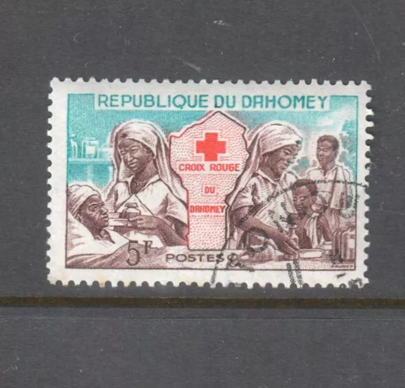 Republique Of Dahomey 1962 5 Franc Red Cross House Stamp - Used & Cancelled