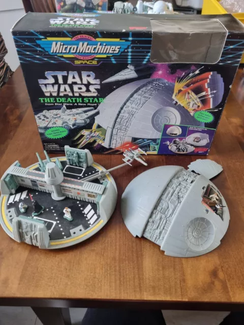 1996 STAR WARS Micro Machines Death Star - Vintage