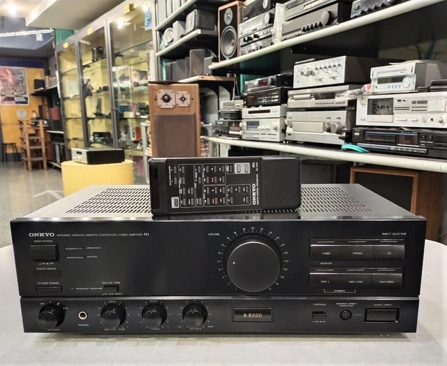 Amplificatore HI FI 2.0 A12Mkii Black 60w per canale Amplificatore HI FI 2.0 A12Mkii Black 60w per canale