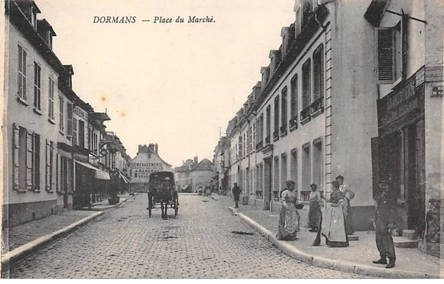 51 - DORMANS - SAN65327 - Place du Marché