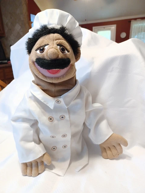 Melissa & Doug 2553 Realistic Chef Puppet