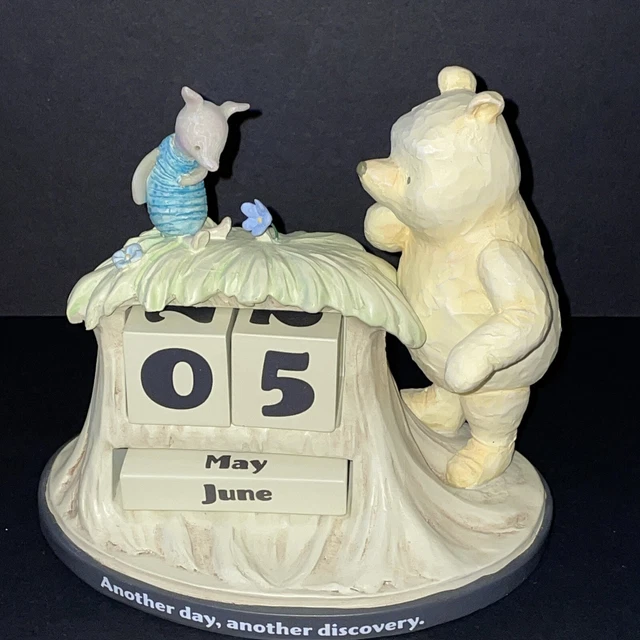 HALLMARK DISNEY CLASSIC Pooh And Piglet Perpetual Calendar 14.99