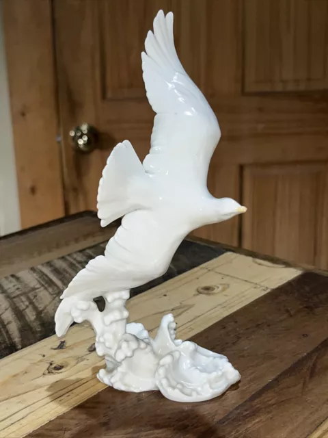 HUTSCHENREUTHER Kunstabteilung FLYING SEAGULL BIRD Figurine 7.5" White - READ