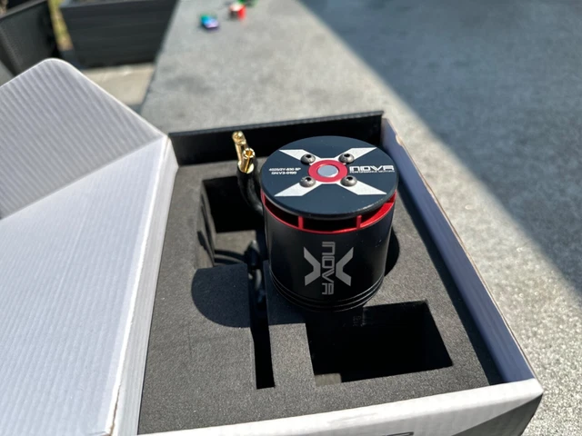 X -NOVA 4025 /2y- 830KV 8P