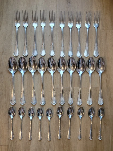 Ensemble dé 6 fourchettes à gâteau en métal argenté couverts