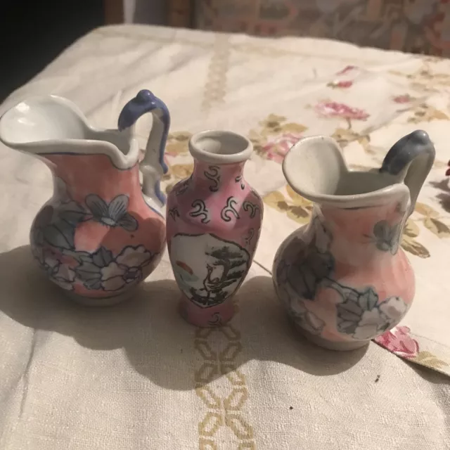 Konvolut alte Kleine Vasen,3 Stück,Keramik,Rosa, Blumen Vogel,Ca. 8,5 u. 9 cm H