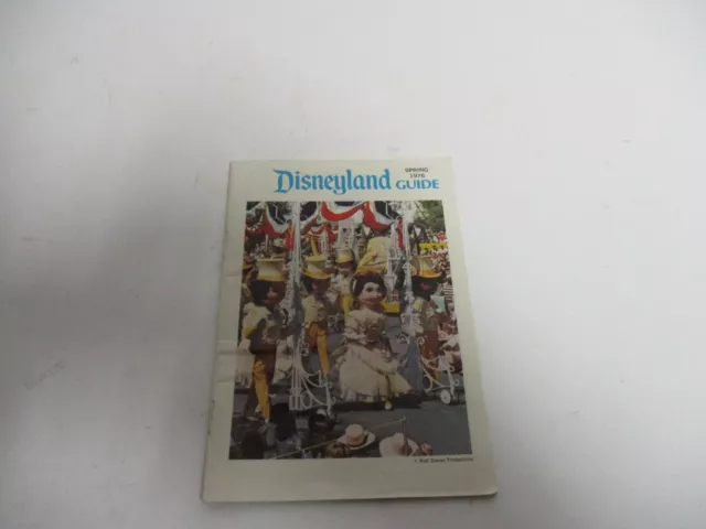 1976 Disneyland Souvenir Guide Book Walt Disney Park Program Vintage