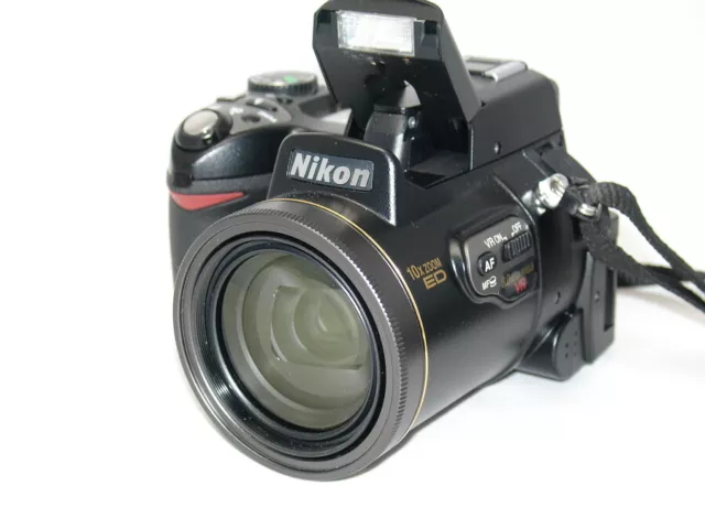 Vintage Nikon Coolpix 8800 8MP Digital Camera 10x Zoom - Vibration Reduction VGC