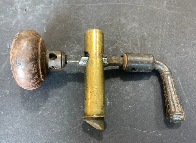 Antique Cast Iron Door Knob & Lever Handle Screen Door Passage Entry Set