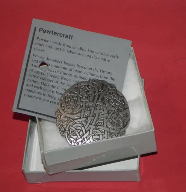 Keltische Knoten Brosche Zinn Kanada  5,5 cm  Pewtercraft