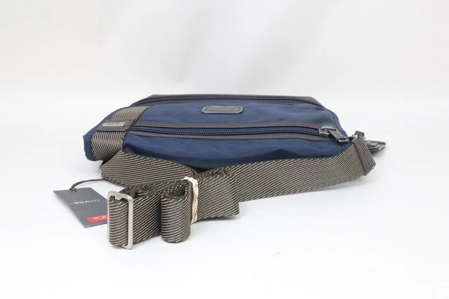 Tumi Shoulder Bag Bravo Beale Crossbody | 222371Nvy2 | Navy Blue | New 3