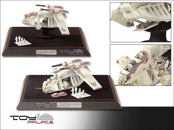 Star Wars Code 3 Republic Gunship Diecast Vehicle New Sealed RARE
