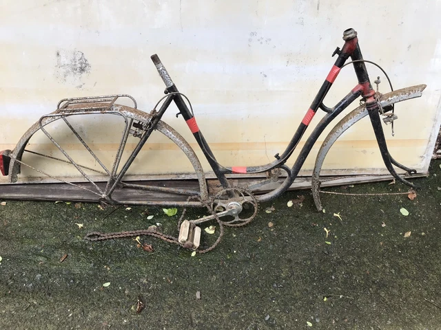 VINTAGE CADRE VELO Randonneuse Raymond Delisle Ville Bicycle Frame 52 EUR 49,00 - FR VINTAGE CADRE VELO Randonneuse Raymond Delisle Ville Bicycle Frame 52 EUR 49,00 - FR
