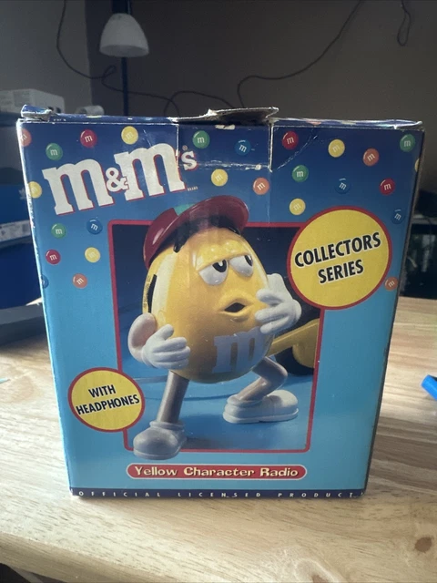 M&M's Yellow Character Radio With Headphones RadioShack