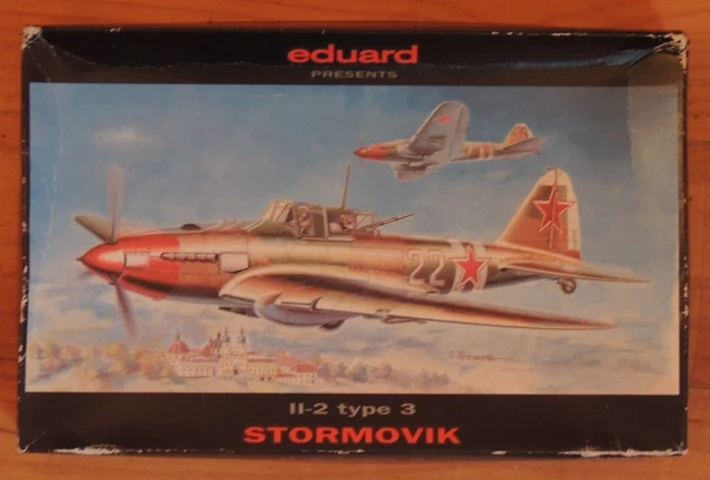 MAQUETTE ILYUSHIN IL 2 type 3 STORMOVK 1/72ème EDUARD