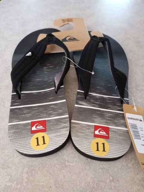 QUIKSILVER MENS (QUILTED SLAB) THONG SANDALS (11) BLACK COMFORT STRAPS, Nwt