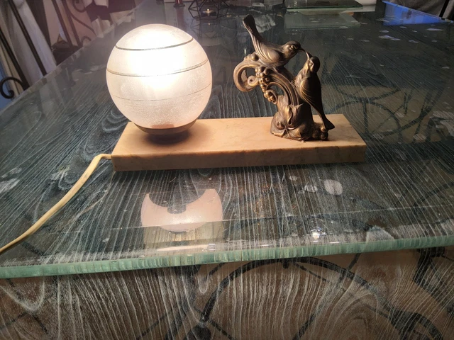 Lampe veilleuse jouet vintage pour petit garçon