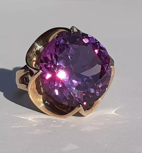 Huge Superb Solid Heavy 14ct Gold Synthetic Alexandrite Colour Change Ring 11.6g