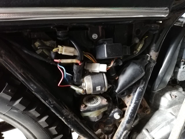 Moto Yamaha XS 500 de 1976 – A restaurer – Avec équipements pr roulage hivernal 15