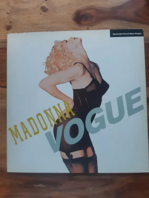 Lotto 11  LP 33 giri "Madonna"