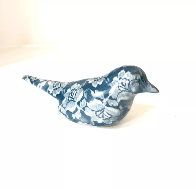 Habitat Glazed Ceramic Pottery Bird Figurine Blue White Lace 