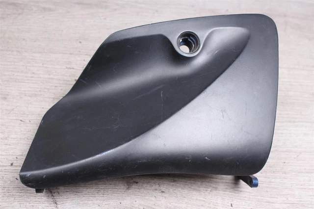 Capot Gauche Origine Pour Derbi GPR R (années 98) - Réf. 00H04903644, Neuf