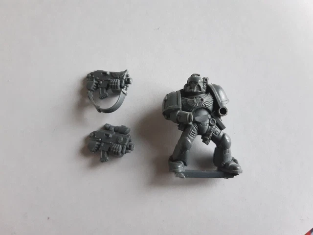 Warhammer 40k Tactical Space Marine Assault On Black Reach 5th ed Marine