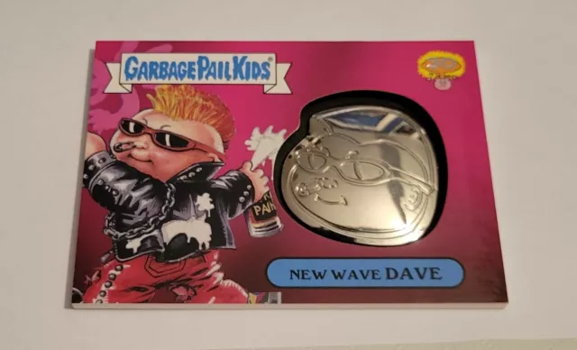 2015 New Wave Dave Medallion Card Garbage Pail Kids 30th Anniversary GPK Metal