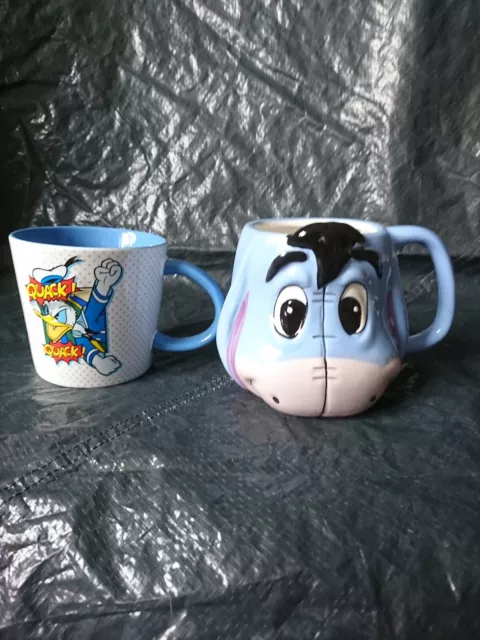 Disney Donald Duck 3D [Erhöhtes Design] Quackbecher Brandneu & 3D Eeyore Tasse Neu Mit Aufkleber