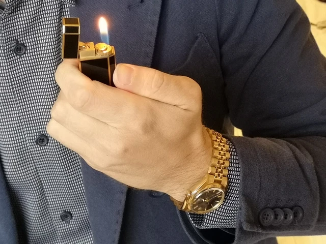 Accendino Cartier originale, con scatola, seriale e scheda