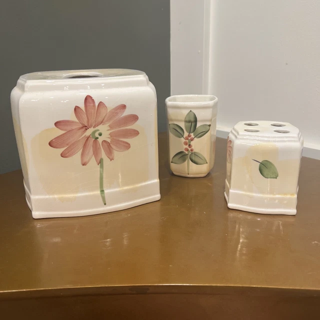 SQUARE TISSUE HOLDER Croscill Chambord Ceramic Box Cassis  display picture 2