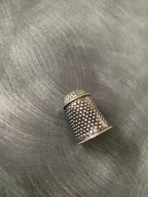 Solid Silver Rare Shaped Thimble Circa 1920