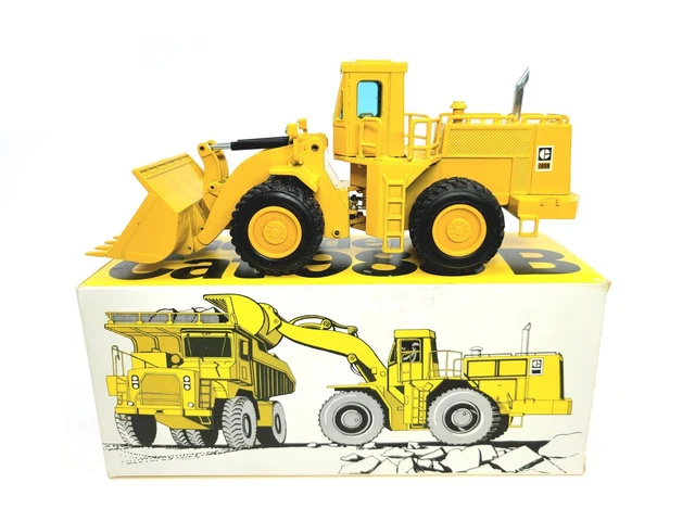 Miniature NZG 1/50 Diecast 205 - Caterpillar CAT D4E Tracteur Chenilles Occasion