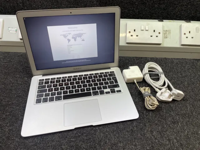 Apple MacBook Air 13", Intel Core i7, 1.8GHz, 2011, 256GB SSD, 4GB RAM, A1369