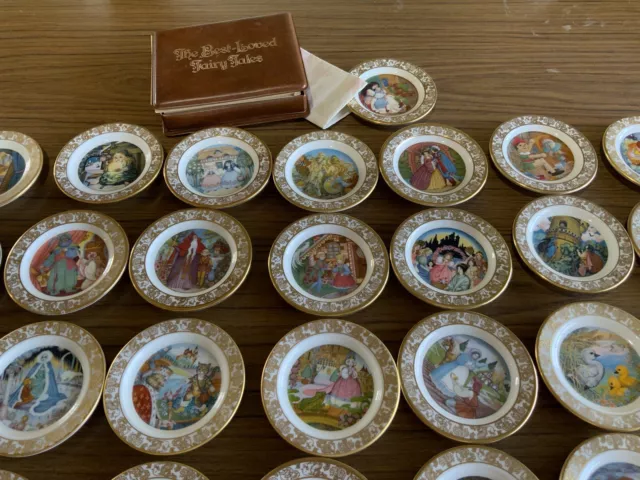 Franklin Mint BEST LOVED FAIRY TALES COMPLETE PLATE COLLECTION -50 Plates 2