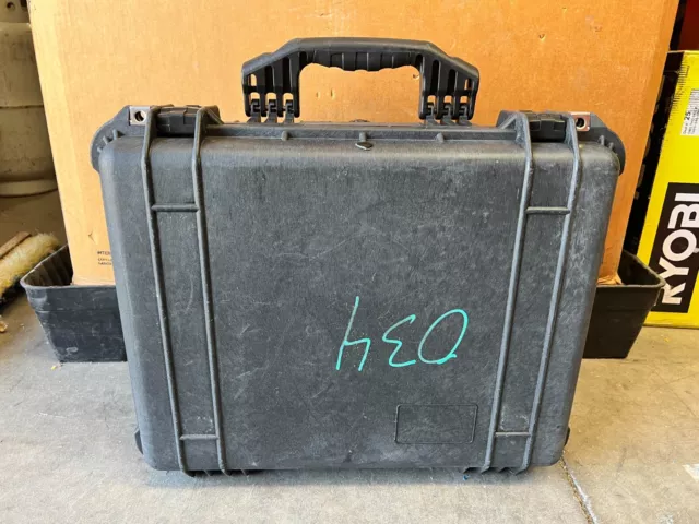 Pelican 1550 Protector Transport Case |  20.7 × 17.2 × 8.4" | Storm iM2600 Equiv