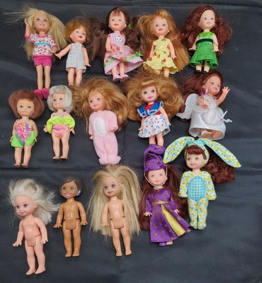 BARBIE, KELLY CLUB, Lot Of 15 Kelly Dolls and Tommy All Different 90s